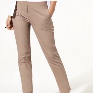 Aritzia Babaton Brannen Slim Crop Pants Beige Size M Pull On Bi-Stretch
